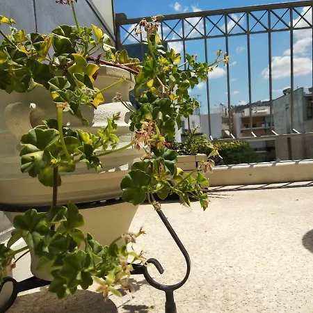 Apartment Twins 2 Minutes From Metro Station Athens
